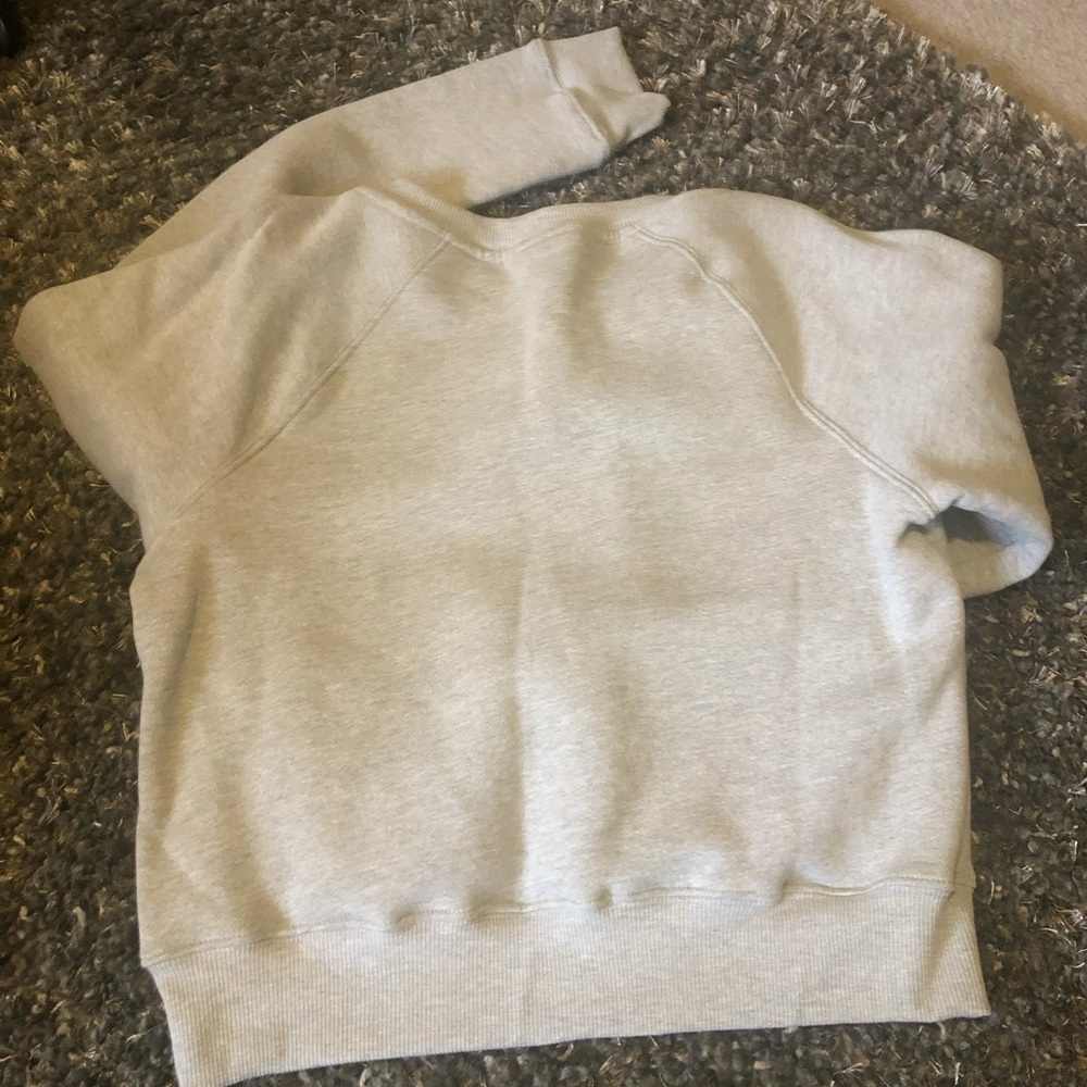 ⭐️⭐️NWT Good American by Khloe Kardashian Sweatshirt*IMO fits more like a M/L - Picture 3 of 9
